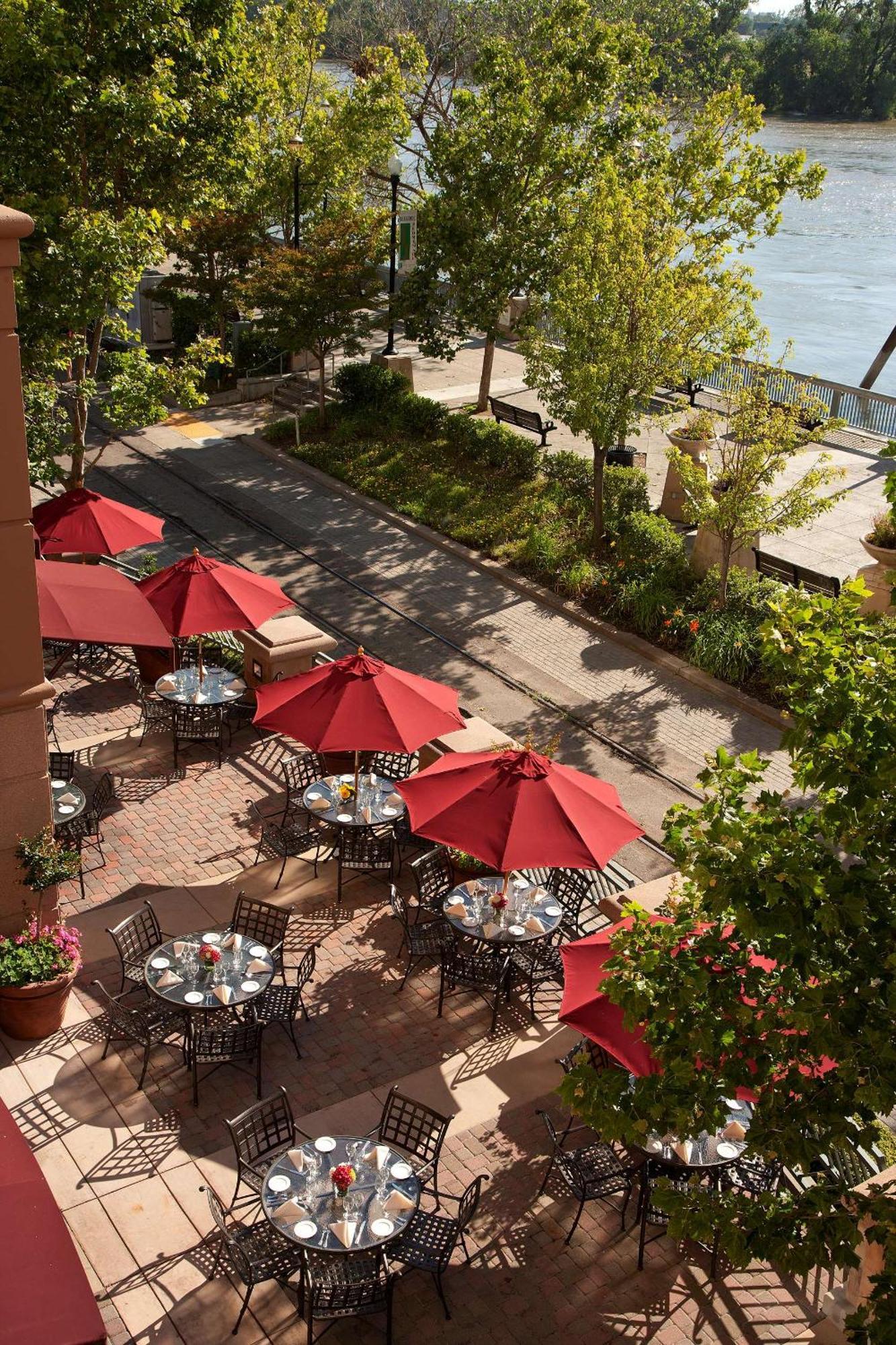 Embassy Suites By Hilton Sacramento Riverfront Promenade Bagian luar foto